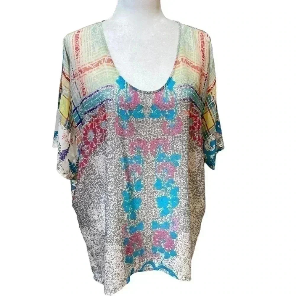 Johnny Was Short Sleeve V-Neck Floral Oversized Mixed Pattern Size M
